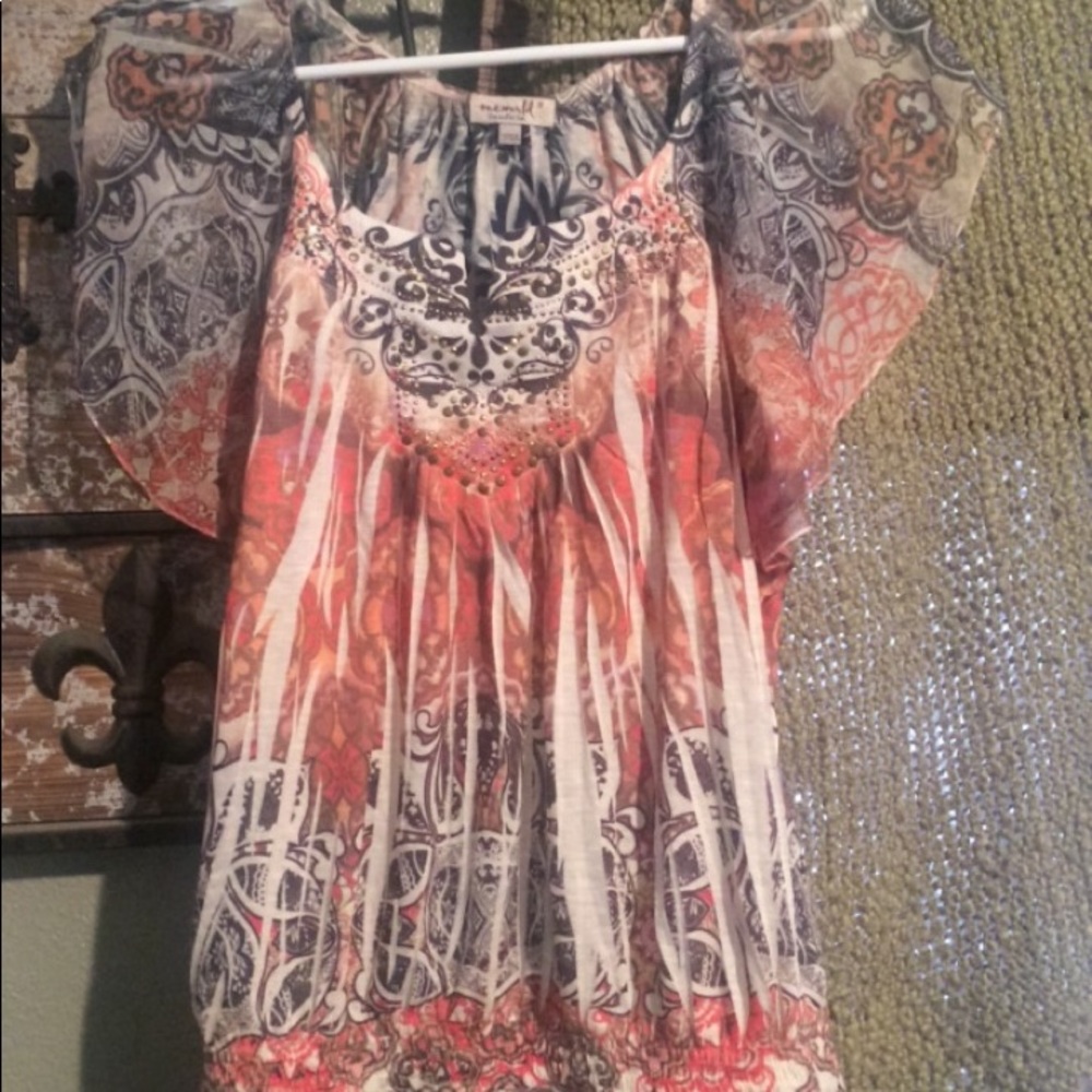 Colorful butterfly sleeve tee